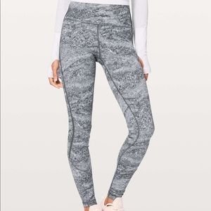 Lululemon Stop Drop & Squat Tight